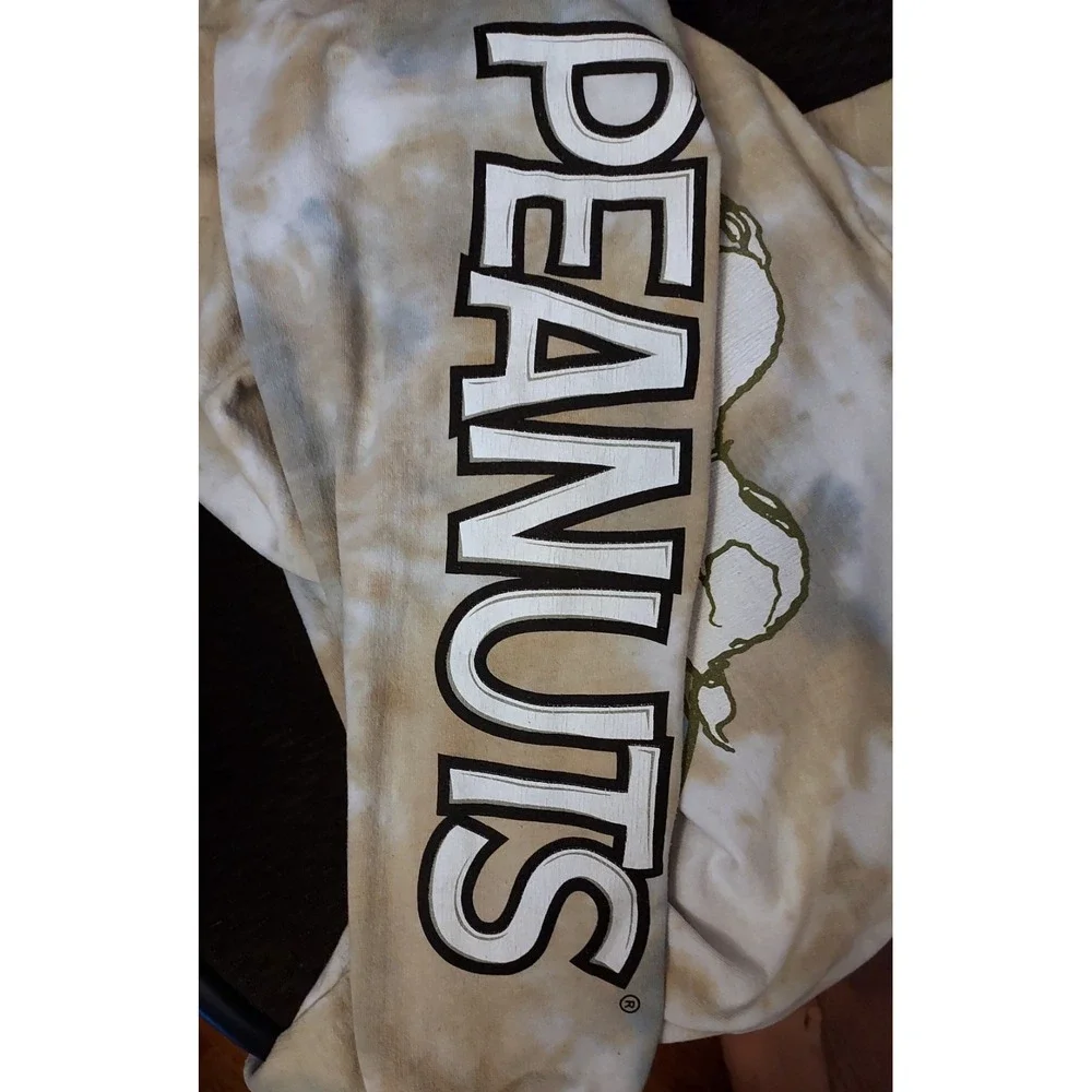 Peanuts Snoopy Protect The Earth‎ Tie Dye Hoodie Unisex Size Medium Sweatshirt
